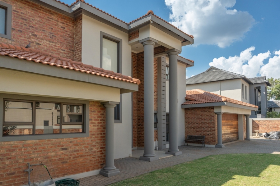 3 Bedroom Property for Sale in Grimbeeck Park North West